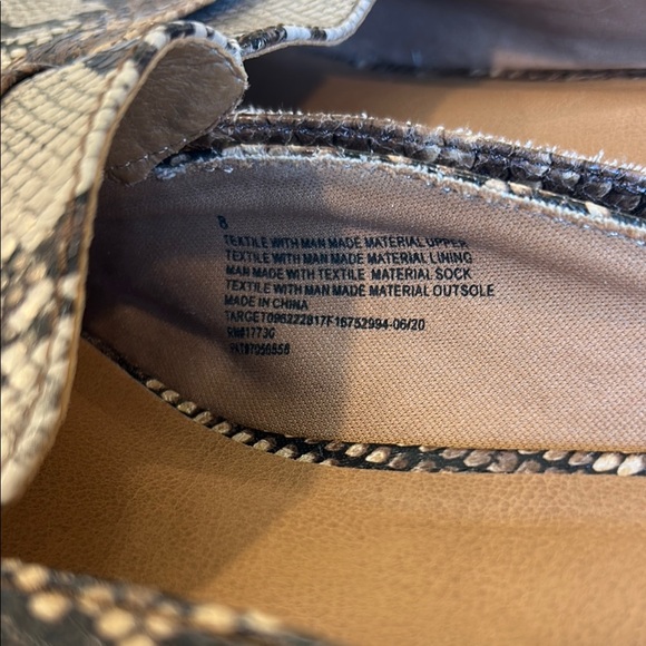 Universal Thread Brown and Black Snakeskin Loafers - Picture 3 of 6